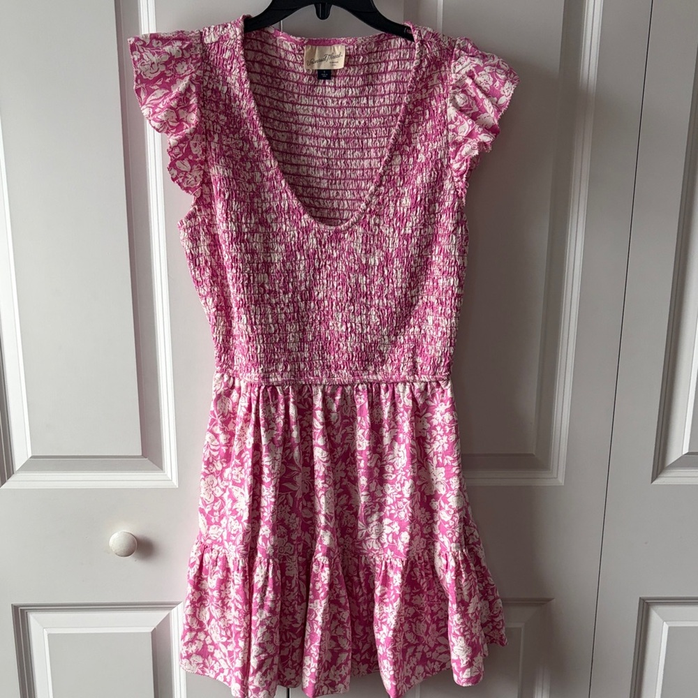 Universal Thread Pink Floral Smocked Dress with Ruffle Sleeves Women's Size Smal